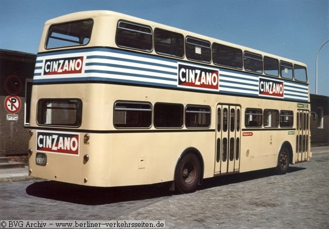 DE Wagen 2068 mit "Cinzano" Bandreklame